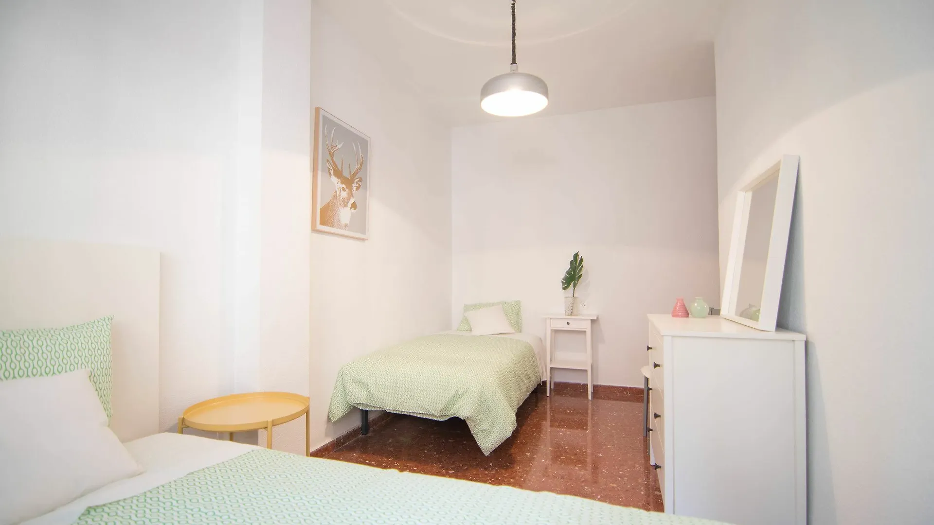 דירה גרנדה Tuanfitrion Suite Alhamar